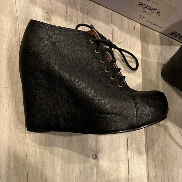 Jeffrey Campbell 99 Tie Wedge - Size 7 - Picture 6 of 17